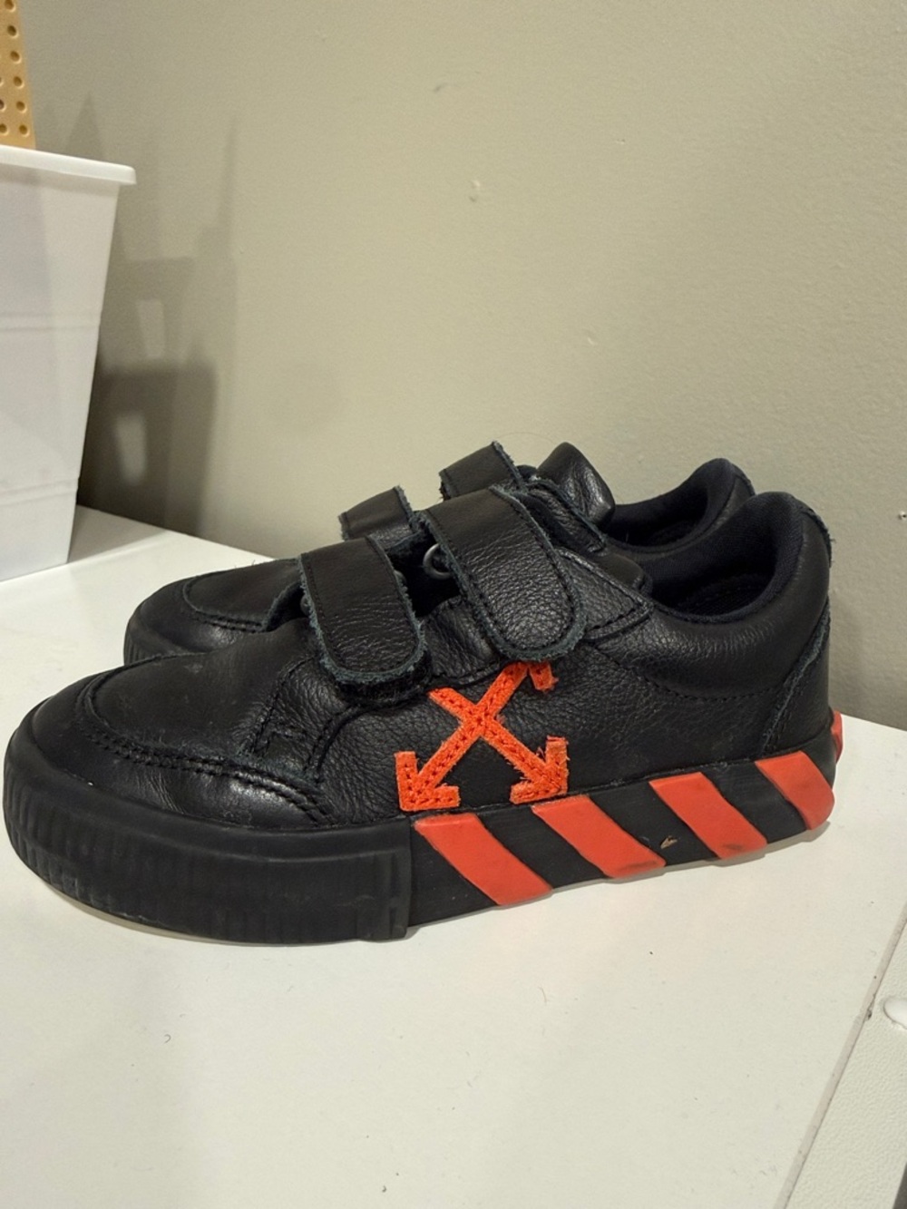 Off-White Kids Black Sneakers with Orange Arrow Detail